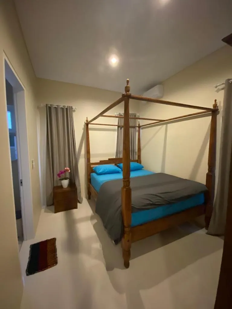 Puri Bagus Guesthouse Jimbaran  Homestay